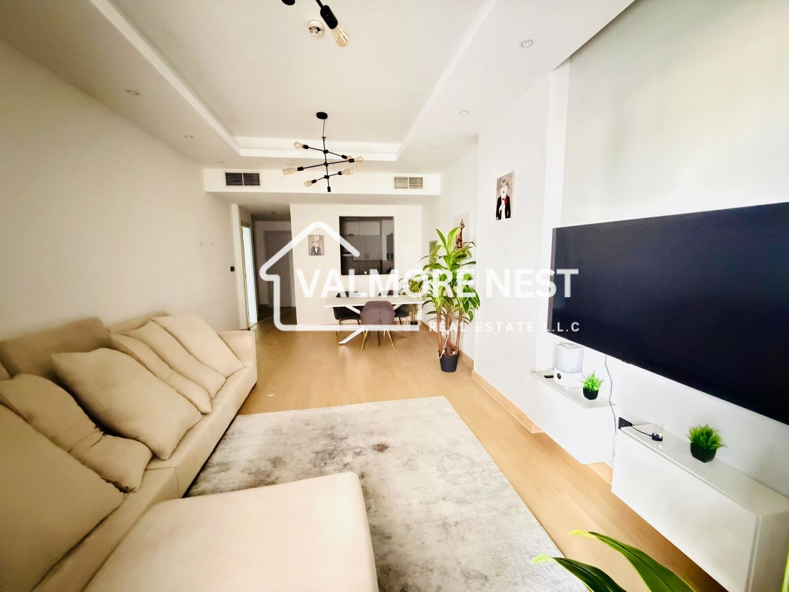 Premium & Elegant unit I Ready to move I Prime location