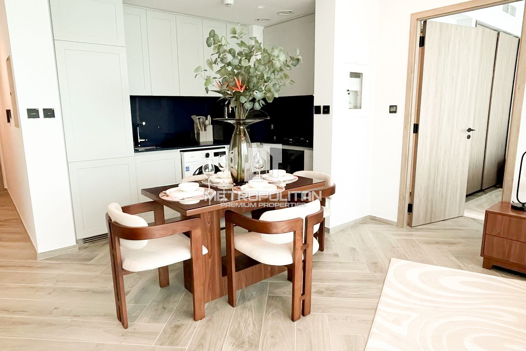 Modern 1 Bedroom | Fully Furnished | Canal View