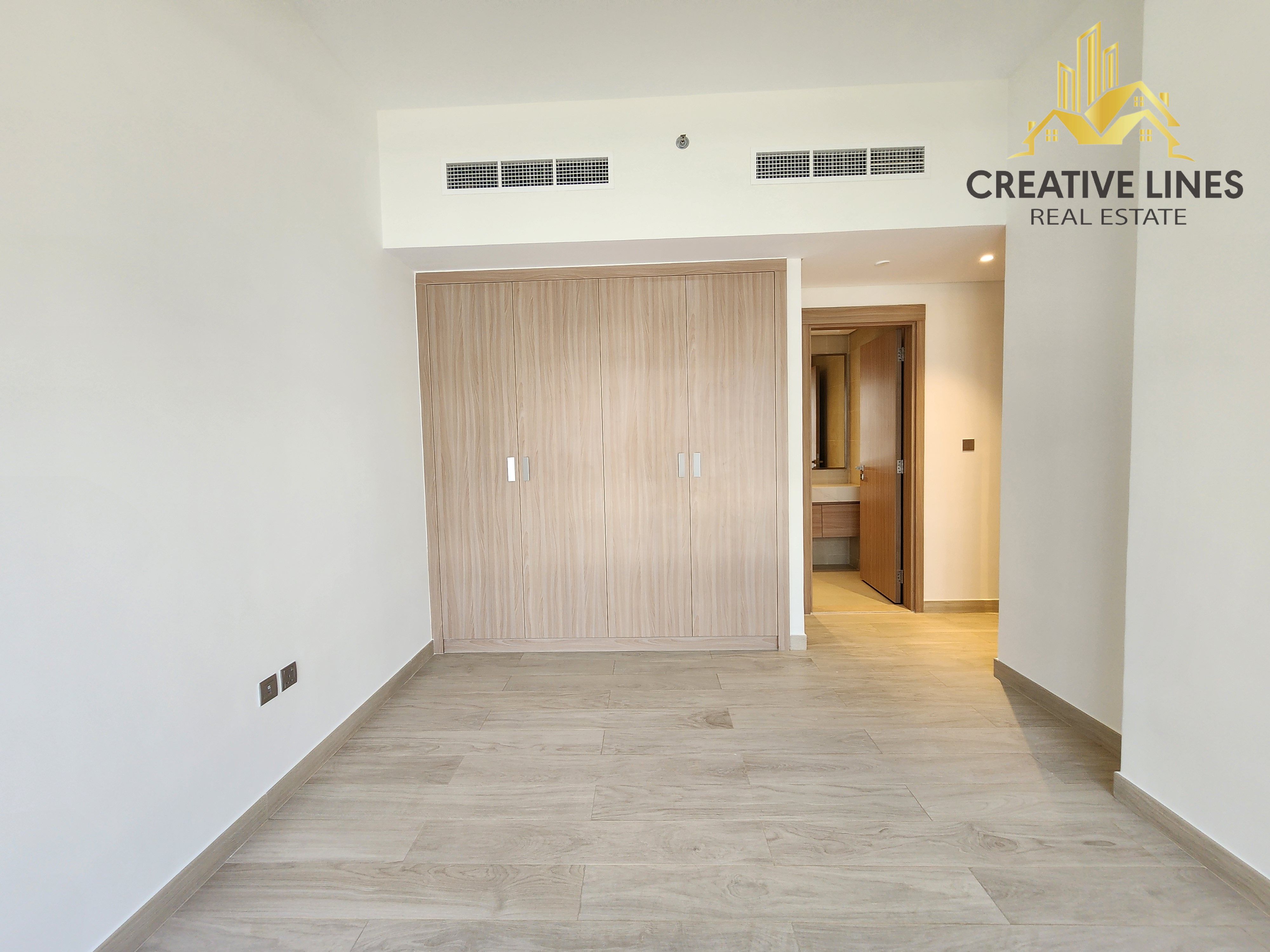 Very spacious like a brand new 2bhk Apartment available