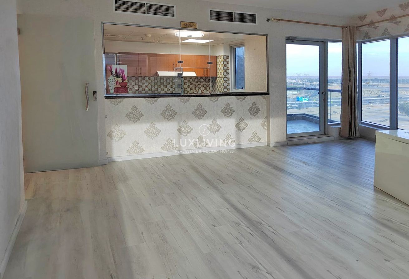 Upgraded Unit | Prime Location | Well Maintained