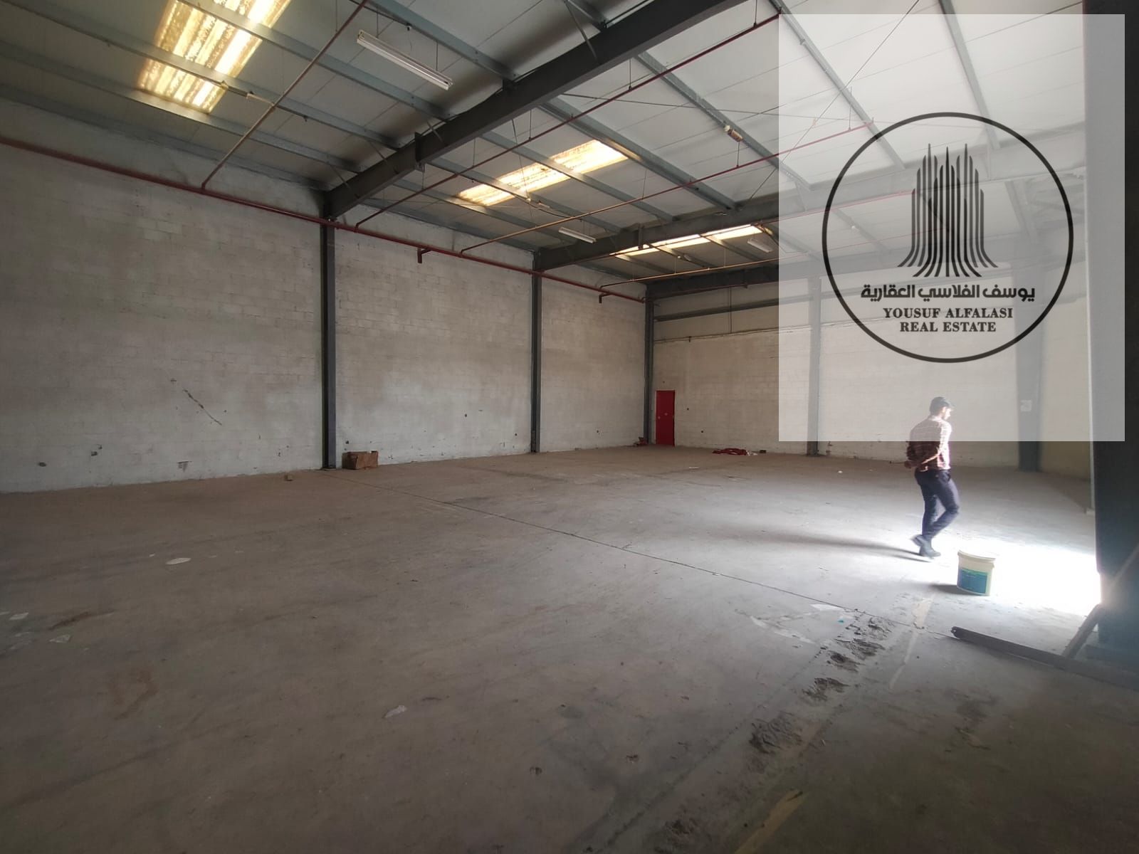3 new warehouses for rent 2,505 sqft 25–28 kW AED107,715