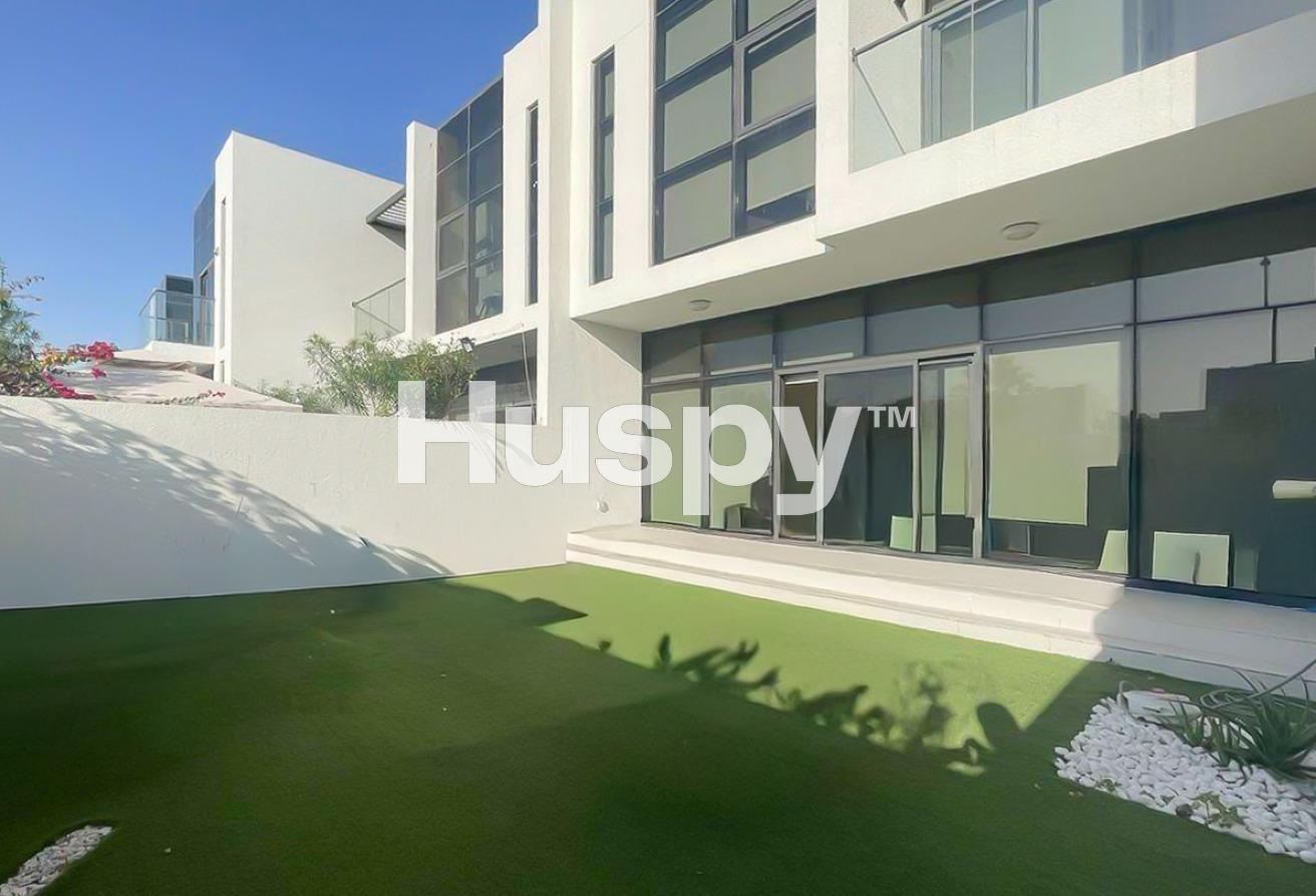 Fully Furnished | Single Row | Large Layout