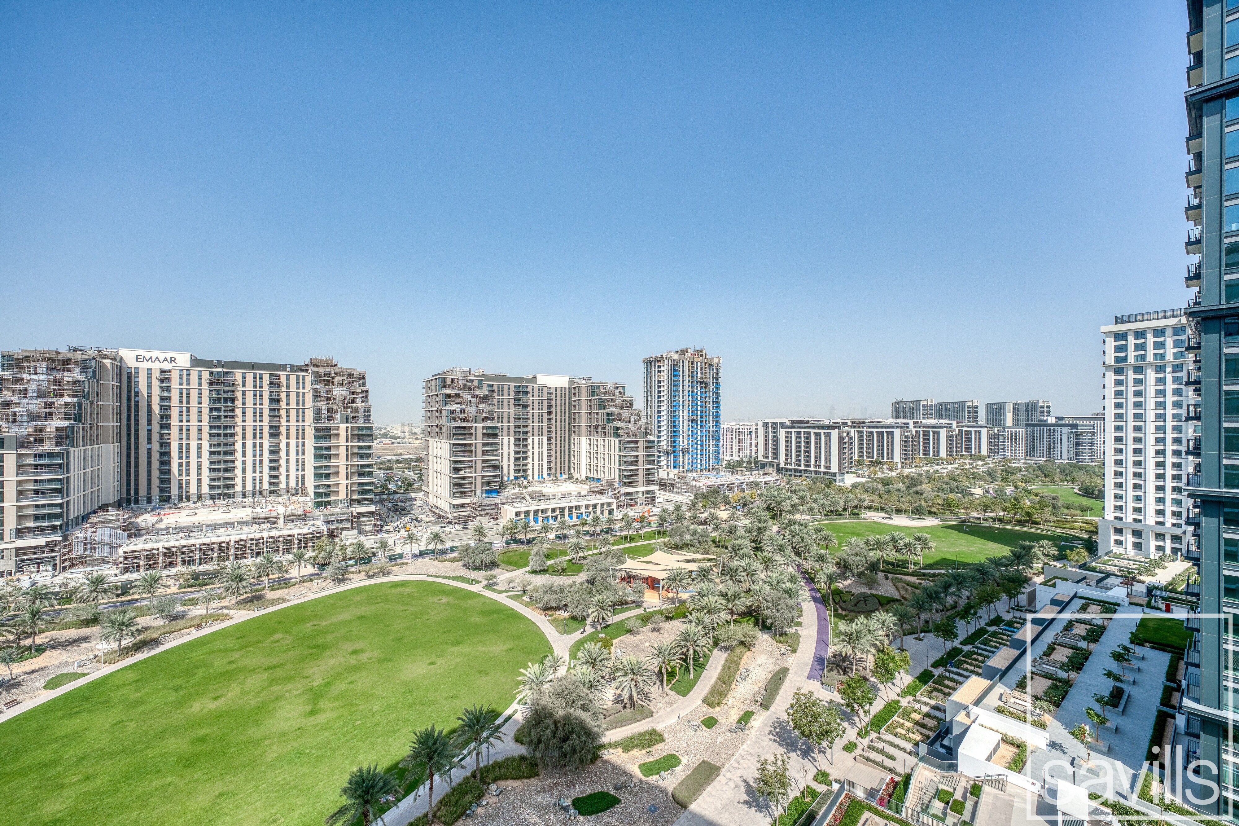 Full pool and park views | High Floor | 2-Bedrooms