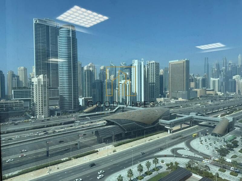 FITTED | FULLY FURNISHED | VIEWS OF SZR AND MARINA