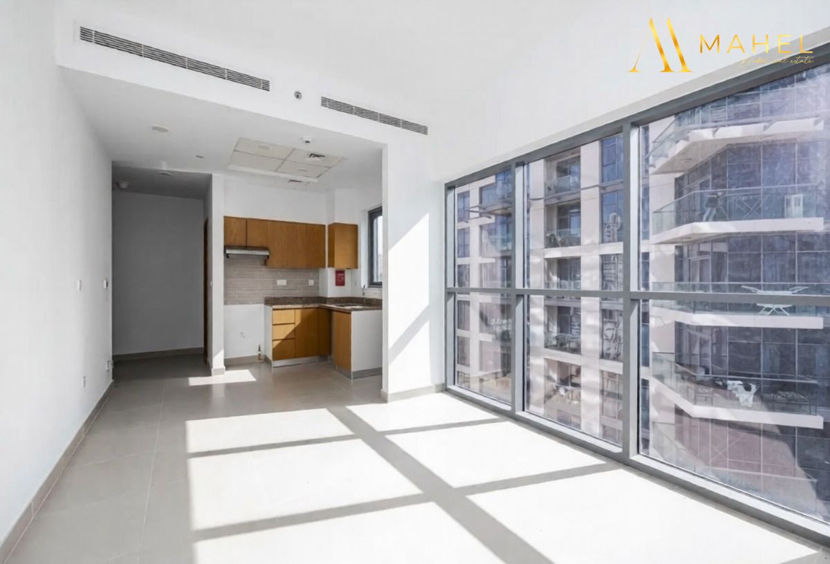 High Floor | Vacant | Prime Location