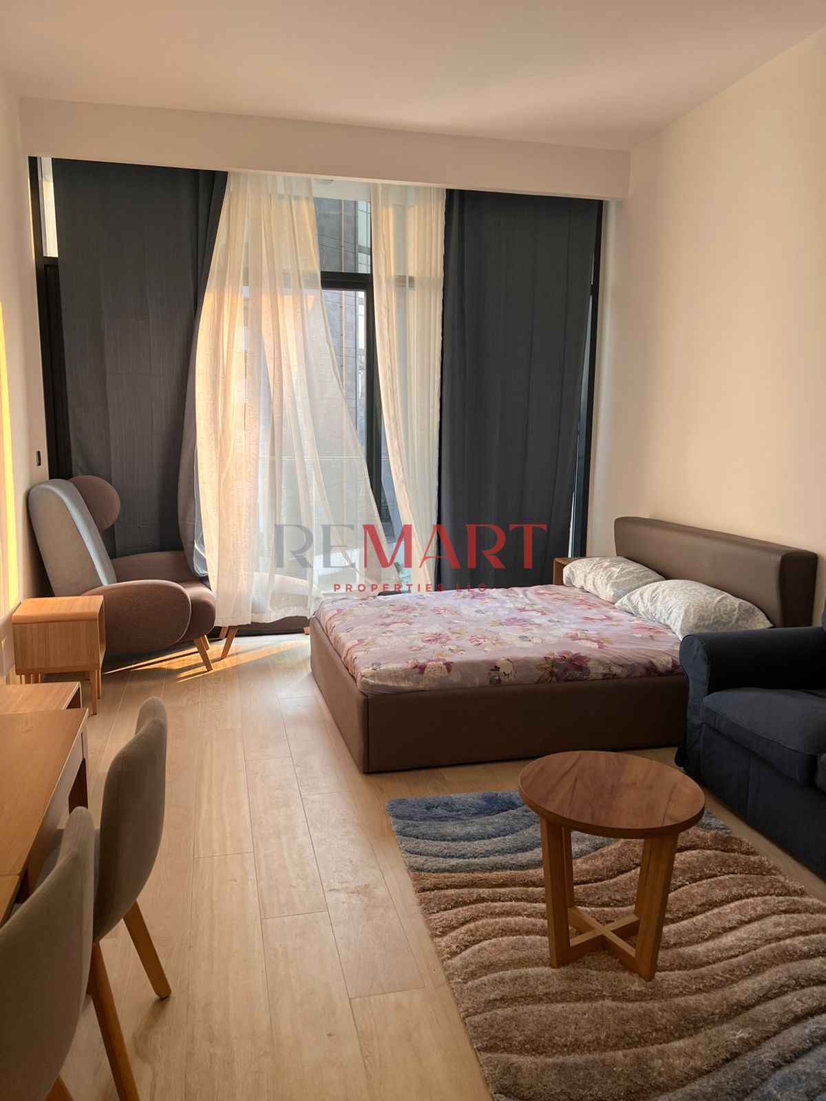 Modern Studio Apartment for Rent in Azizi Riviera – Prime Location & Stylish Living