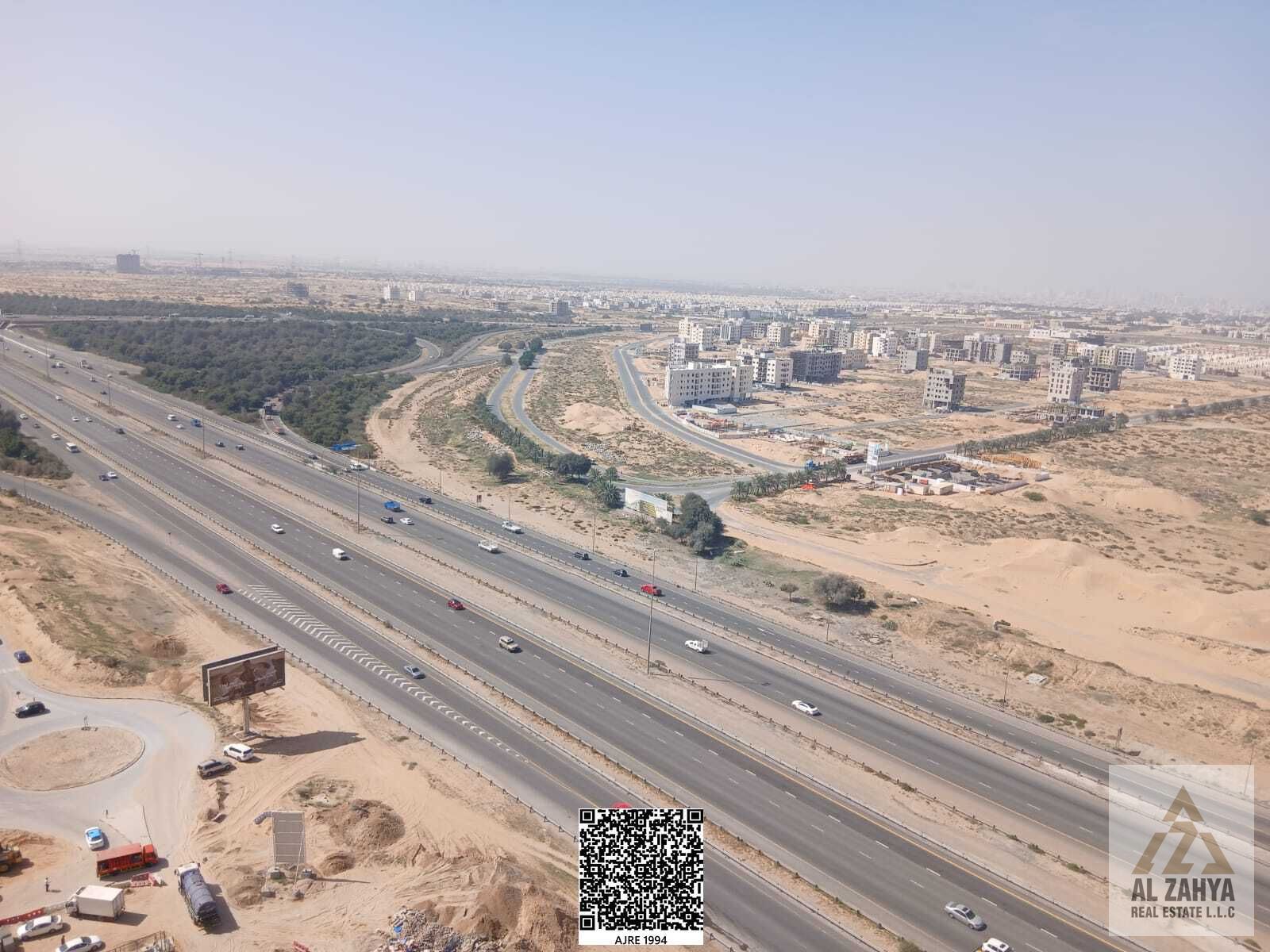 1BHK AVAILABLE||FOR SALE||LILIES TOWER||ROAD VIEW||WITH PARKING||BEST OPPORTUNITY FOR INVESTMENT AND LIVING.