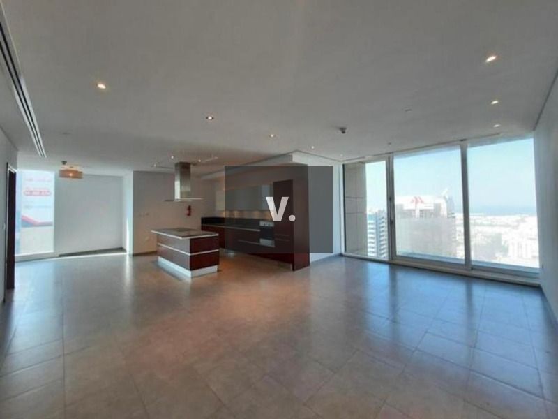 High Floor | Popular Bldg | Close to Metro