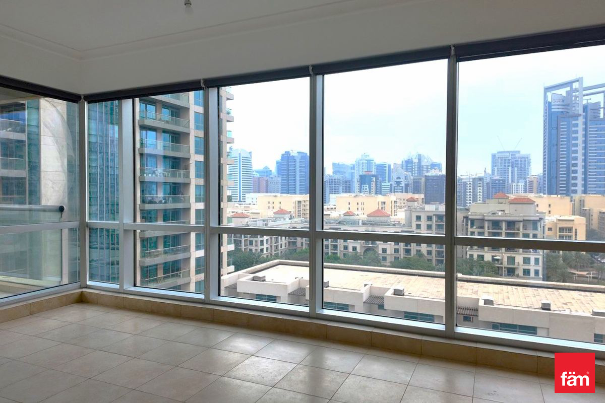 AMAZING UNIT | FULL CANAL VIEW | BEST PRICE