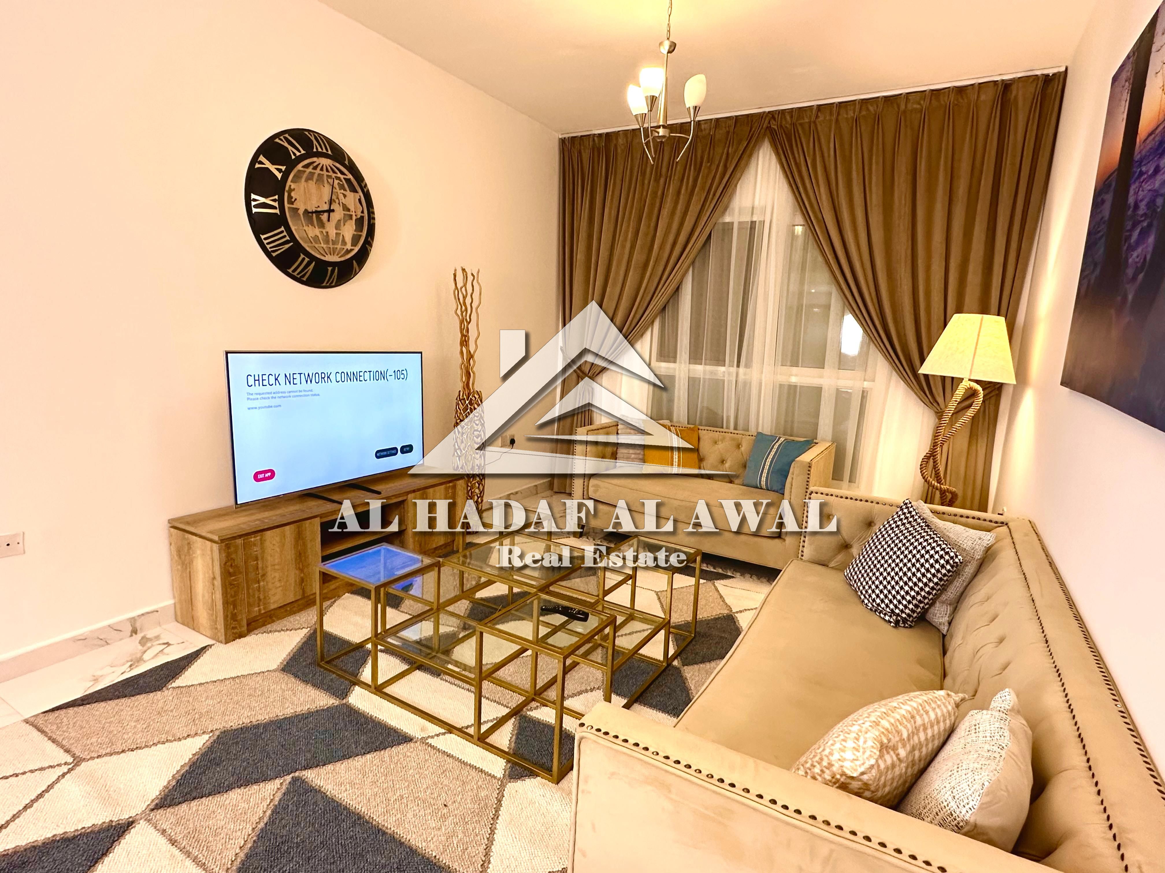 One bedroom and living room in Muwaileh Commercial Area. Good size, clean furnishings. With 2 bathrooms and parking inside the building. Rent 5200 AED