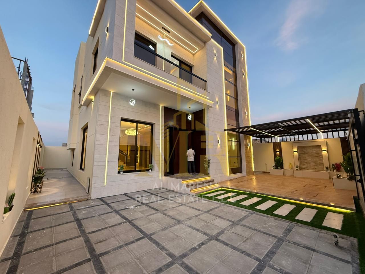 Direct from the owner, including all ownership fees. A villa in one of Ajman's most luxurious villas, built and finished to a super deluxe standard wi