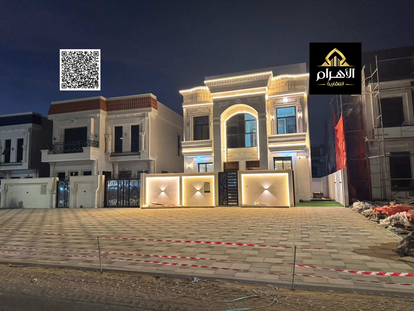 Classic villa with a roof terrace, 6 master bedrooms. Price includes electricity, water, registration and ownership fees. Freehold ownership for all n
