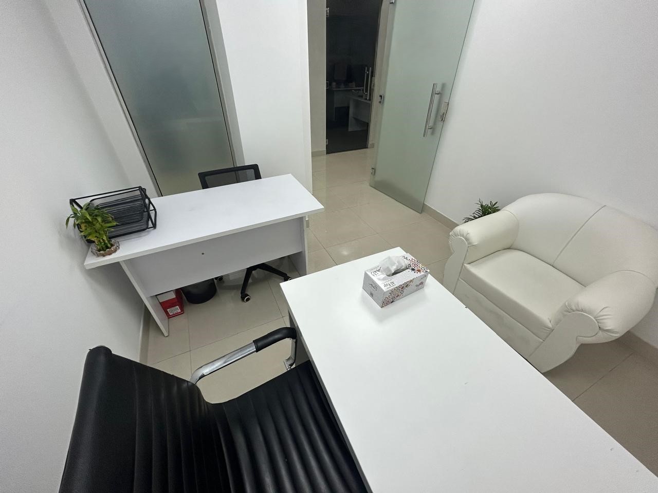 Modern Office | Free Amenities | Direct from Owner