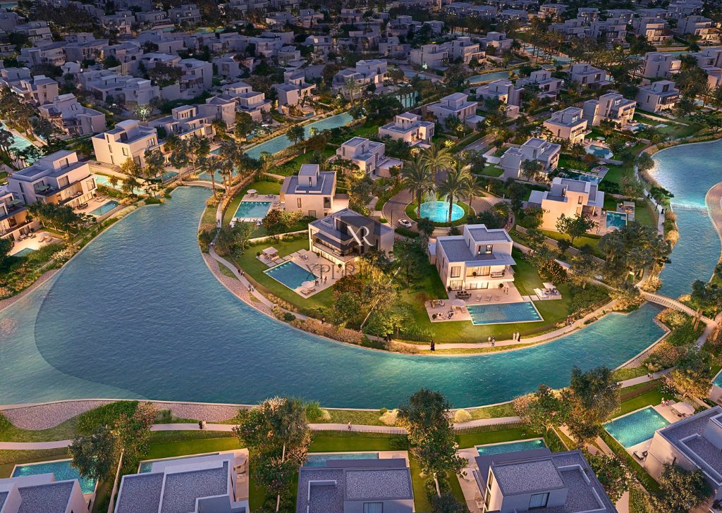 STUNNING OASIS LIVING | 5 BR+MAID | PRIVATE POOL