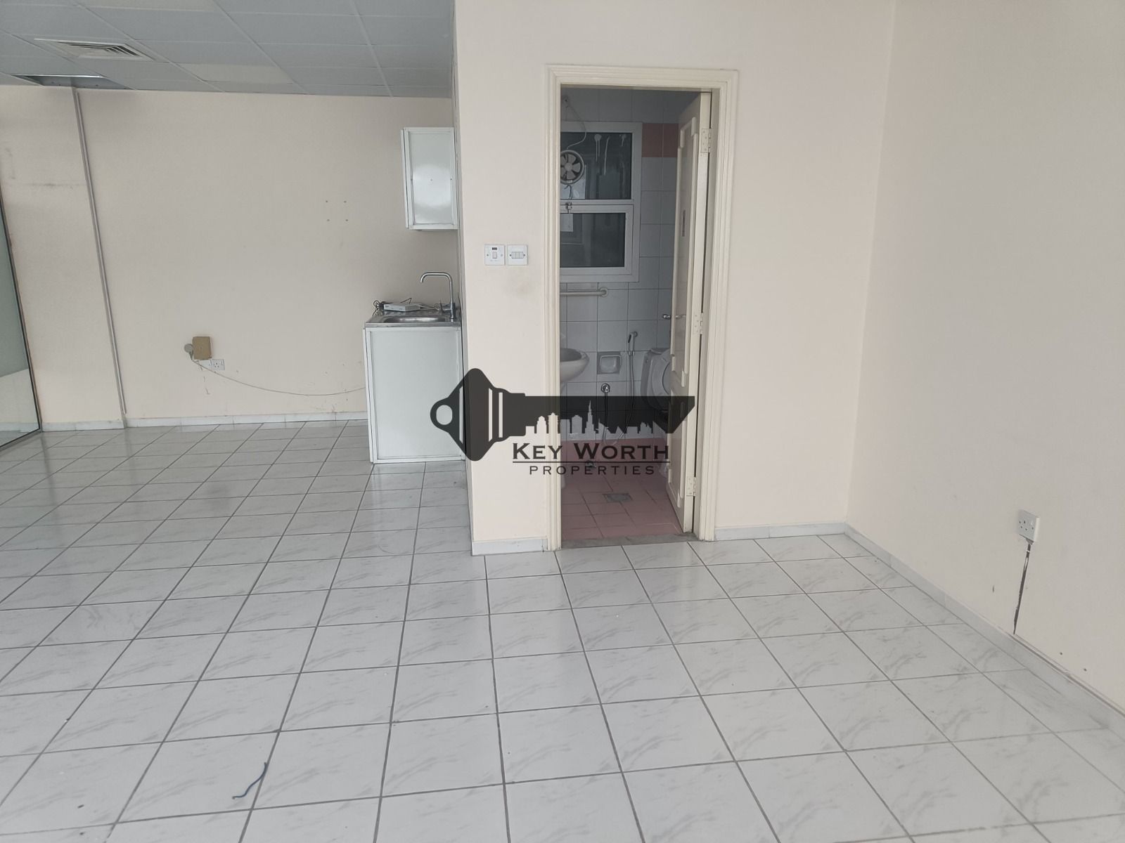 750 sq ft Office space | Near Al Qiyadah Metro