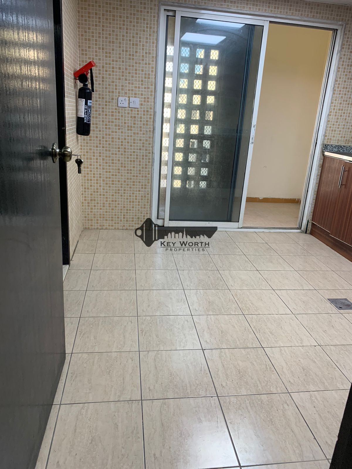 Vacant| Specious 3 BR + Maid's Room