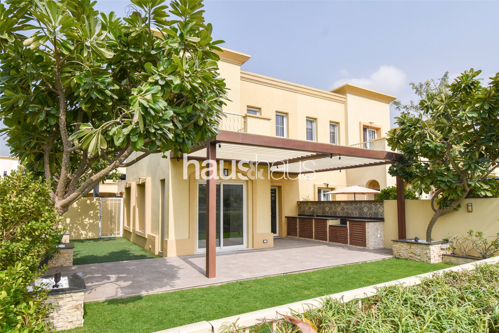 Modern Upgrade | Stunning Lakeview | Available Now