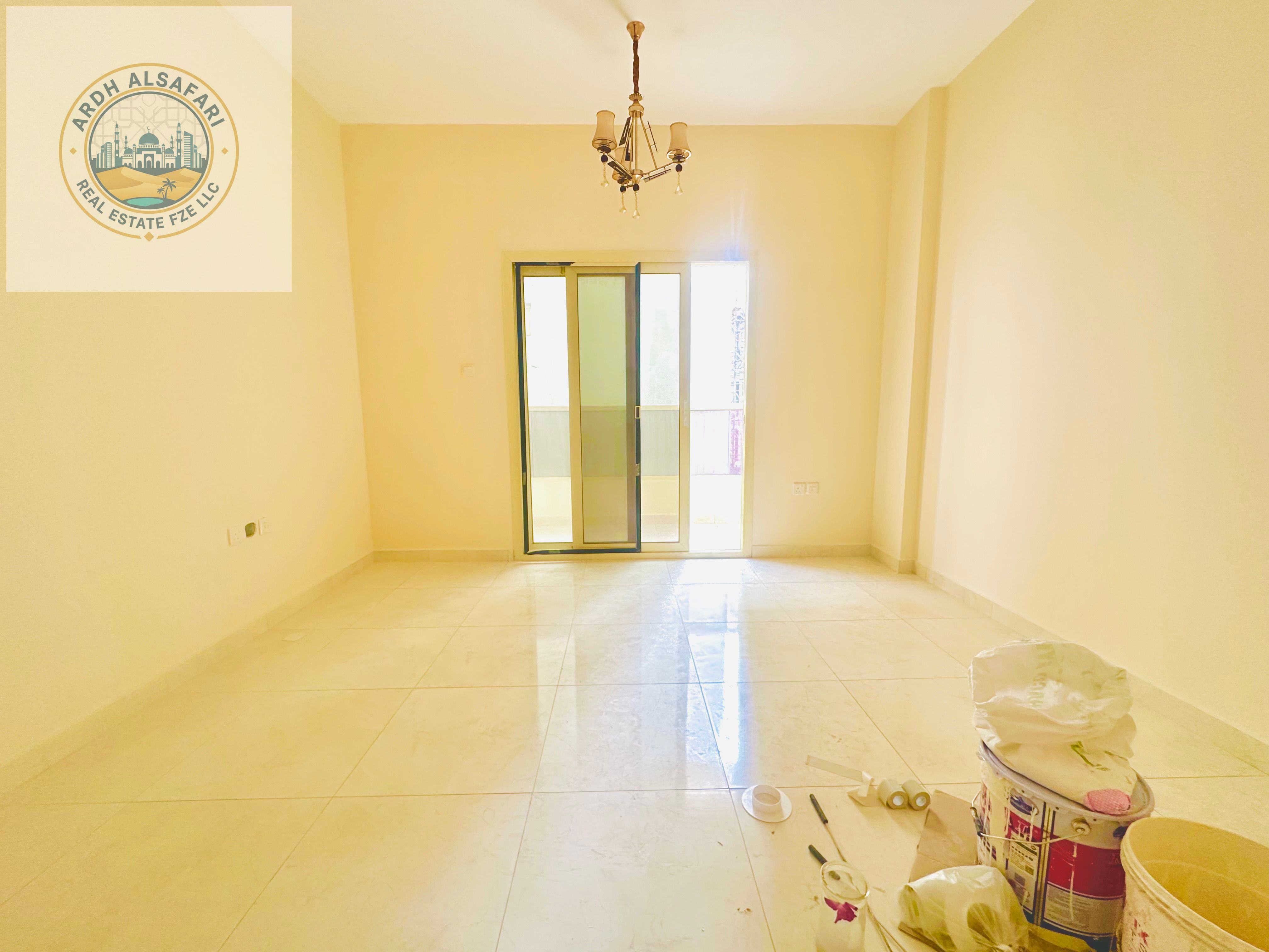 Spacious 1 bhk with balcony master room and master room read to move