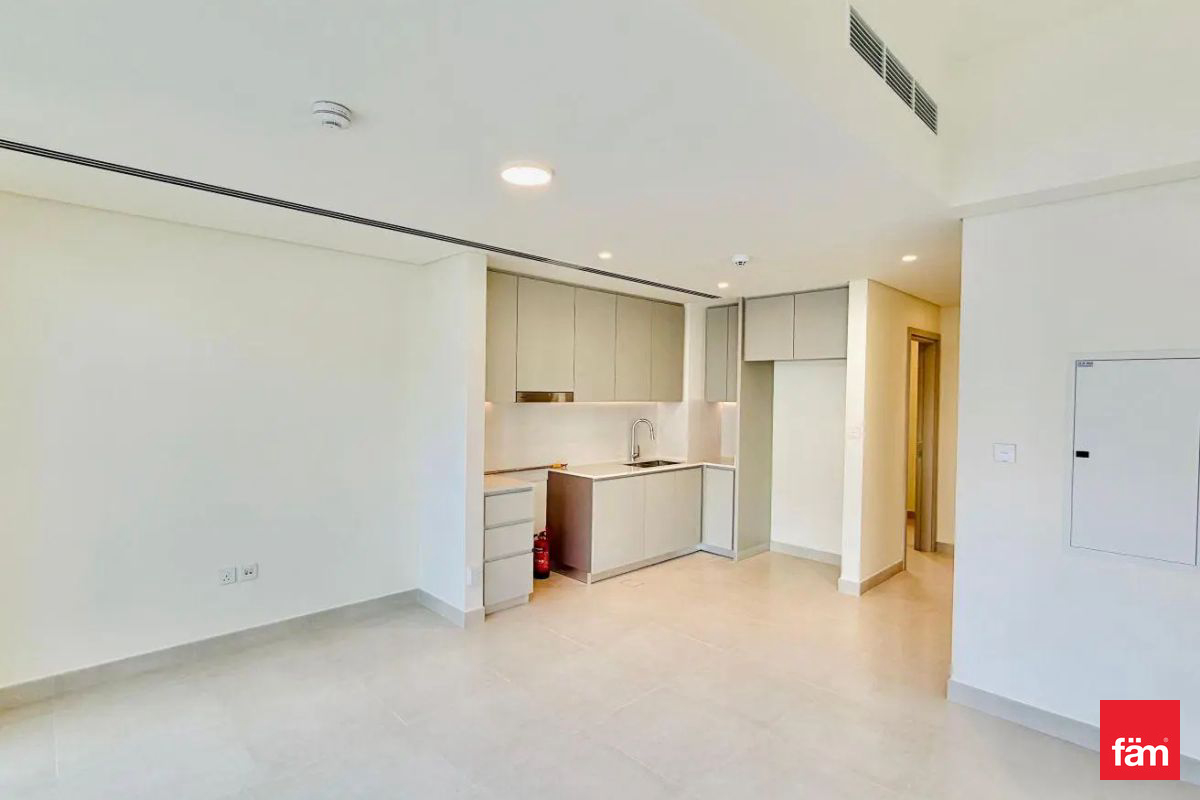Ready to move In | Brand New | Community Living
