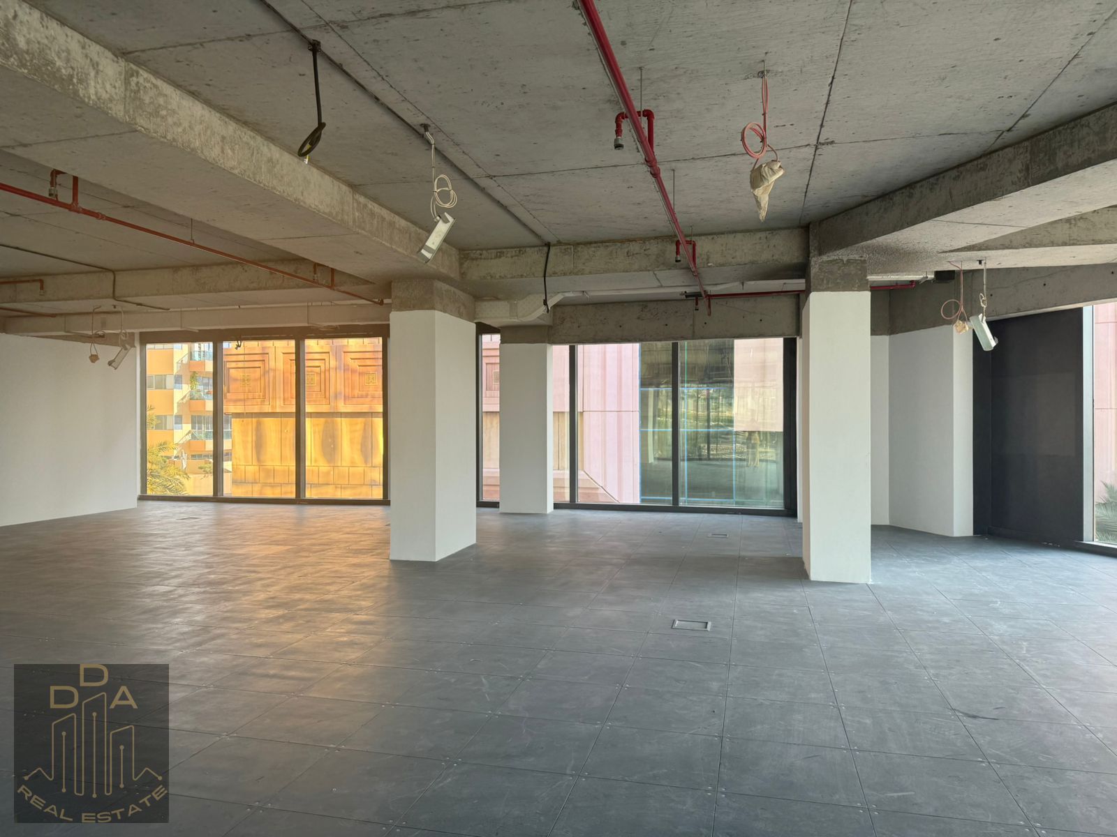 HIGH DEMAND | WELL LOCATED | SHELL & CORE