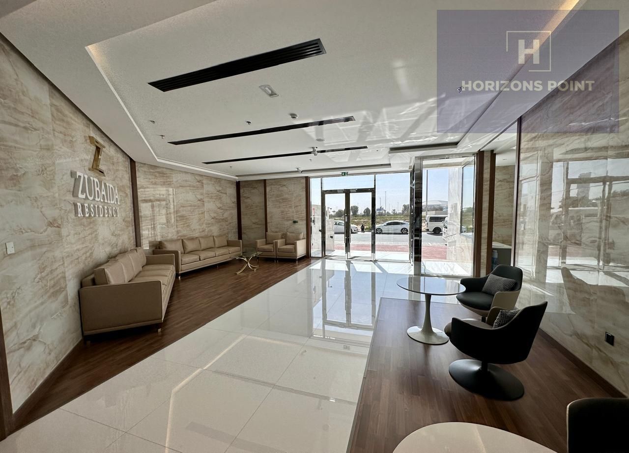 VACANT 2BHK | PRIME LOCATION | 3 WASHROOMS | 2 BALCONIES | MAJAN