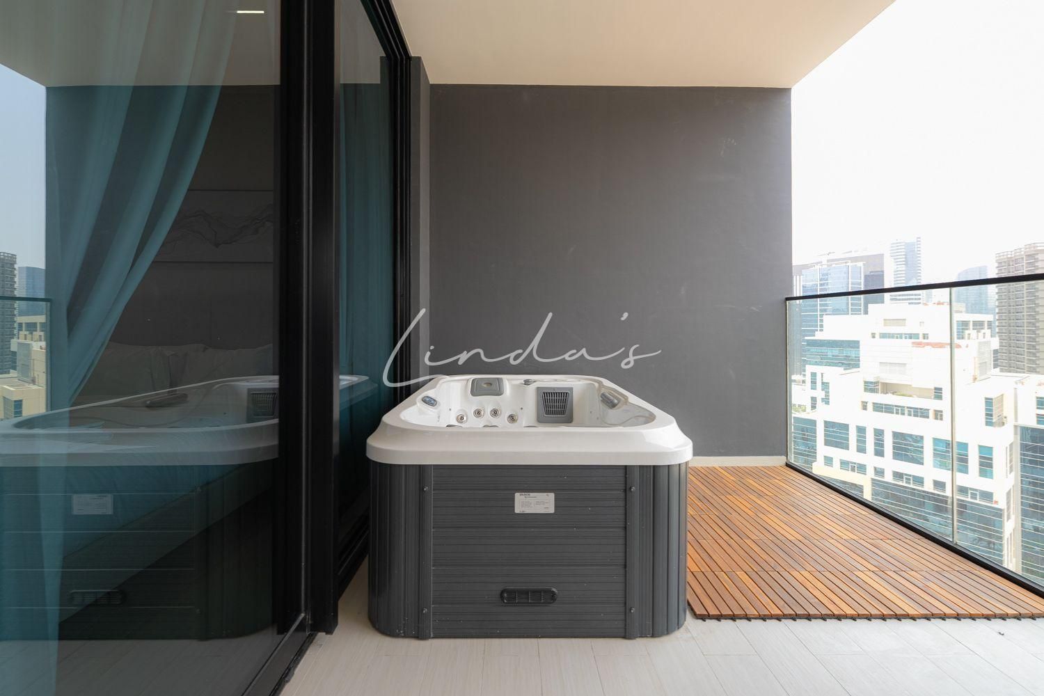 Furnished | Brand New | Private Hot Tub | Vacant