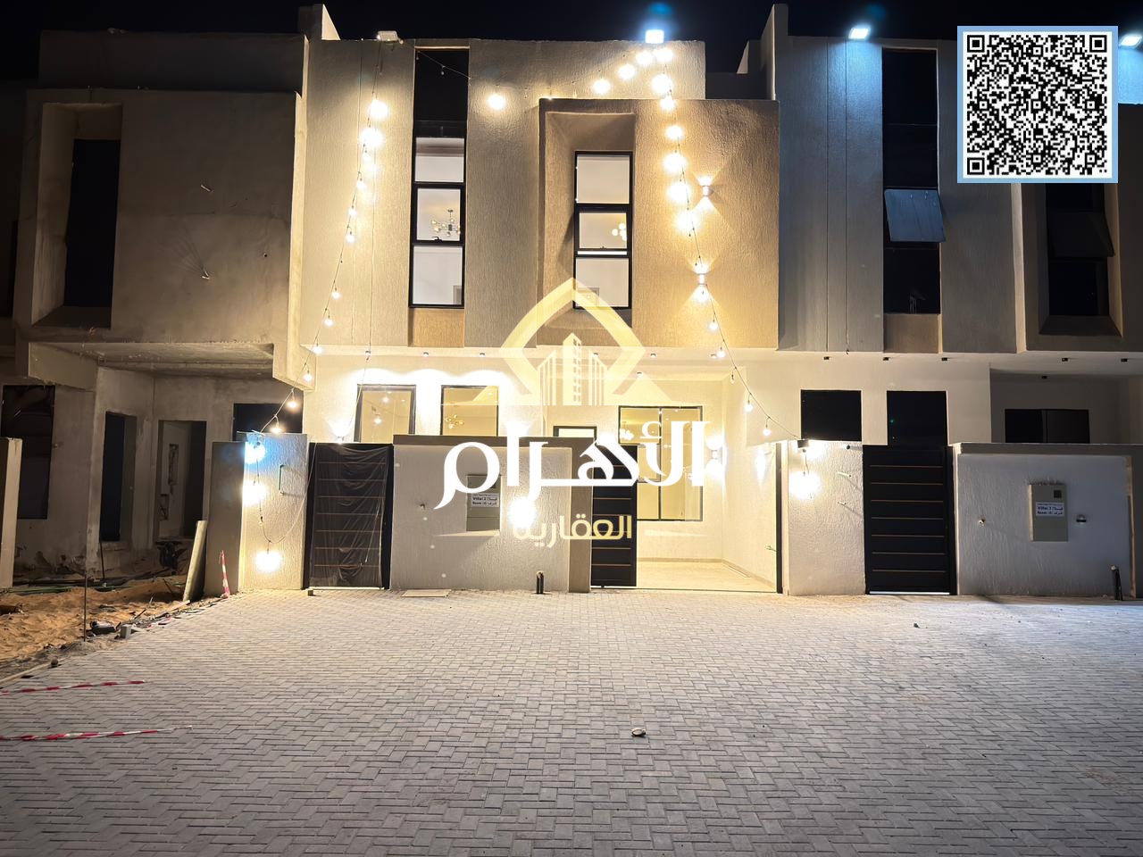 Luxury villa in Al Helio 1, Ajman, ready for immediate occupancy with high-end finishes and spacious living areas. Freehold ownership for all national