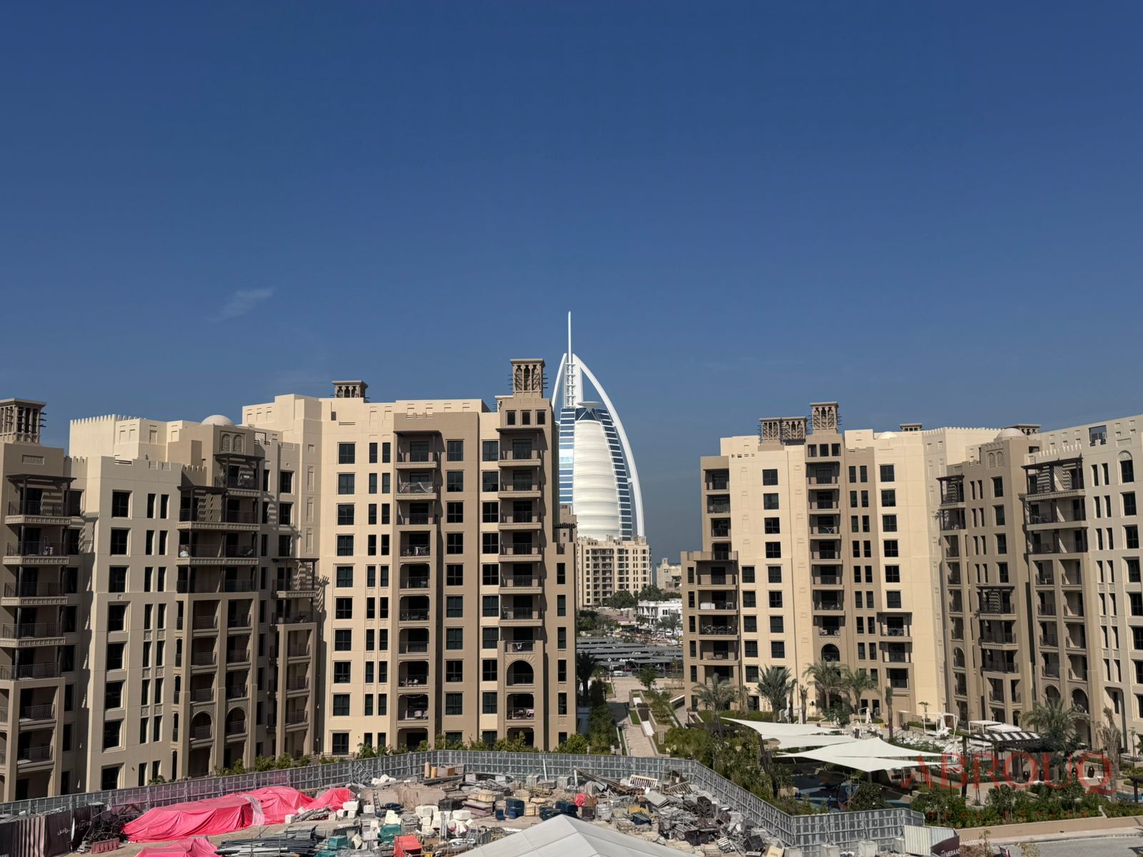 Luxury living | Burj Al Arab View | Large layout | Available Now | Prime Location