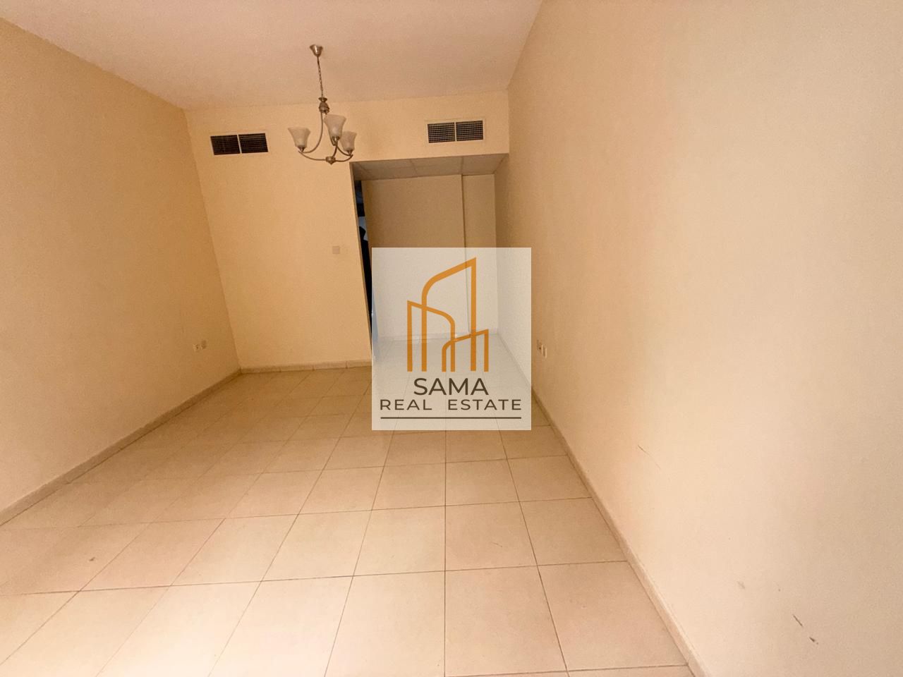 Specious 1 bhk for rent just in 35 k 2 washrooms with the coverd parking