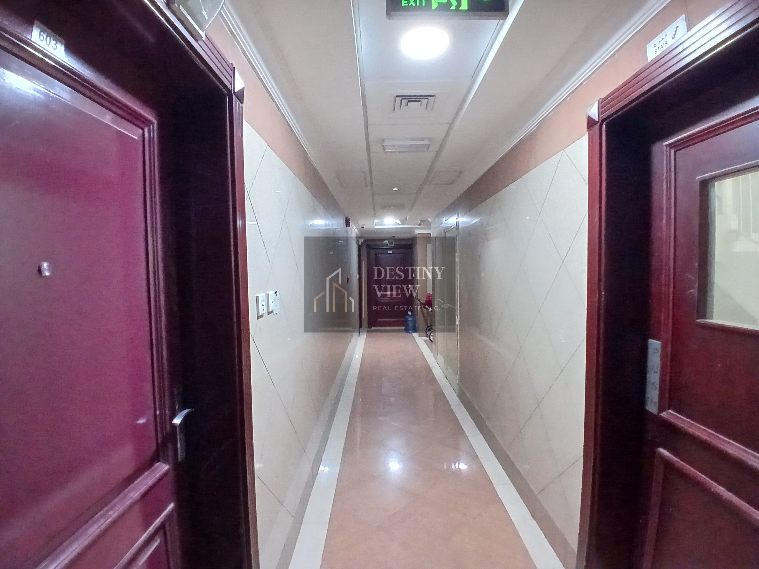 Luxury like a brand new 2bhk with balcony 2 bathroom clossed to school