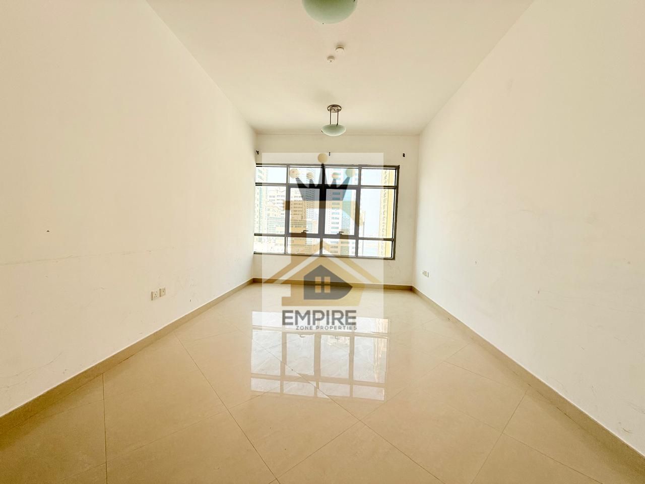 SPACIOUS BRIGHT APPARTMENT//PRIME LOCATION OPEN VIEW// FREE GYM AND POOL//EASY EXIT TO DUBAI