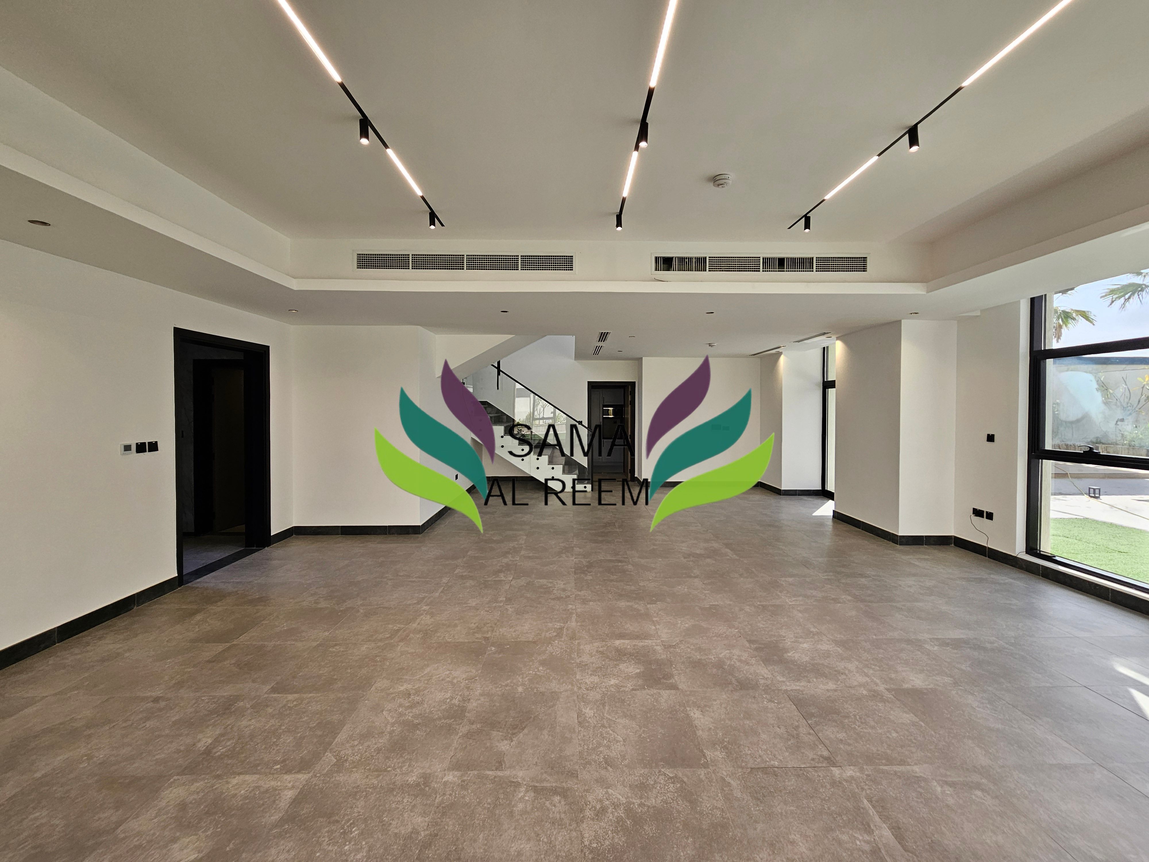 Brand New | Modern | 4 Bed Villa | Private Garden