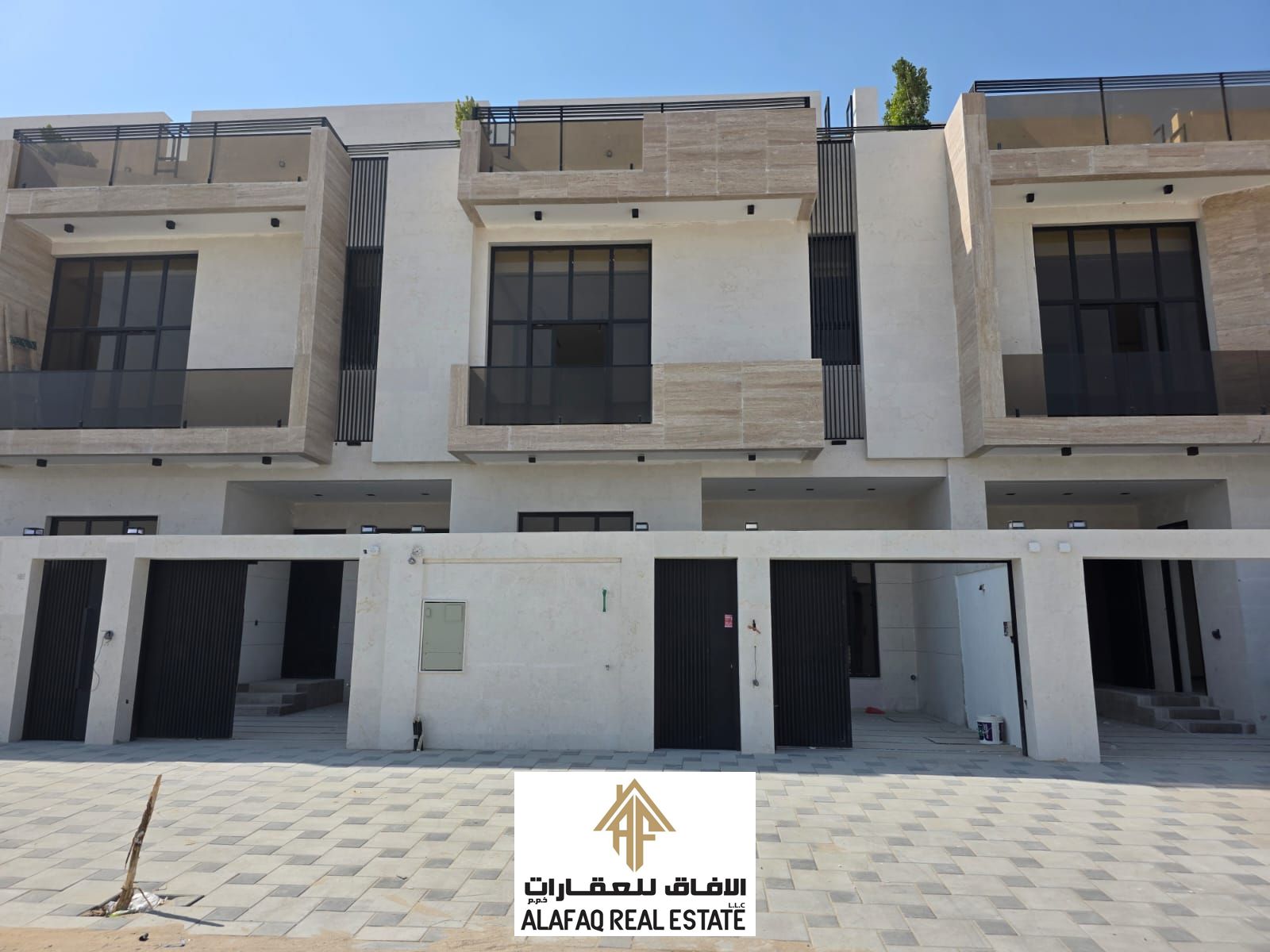 Luxury 5BR Villa for Sale in Al Yasmeen, Ajman – Ground + First + Roof, Spacious Layout, Modern Finishes, Fees Included