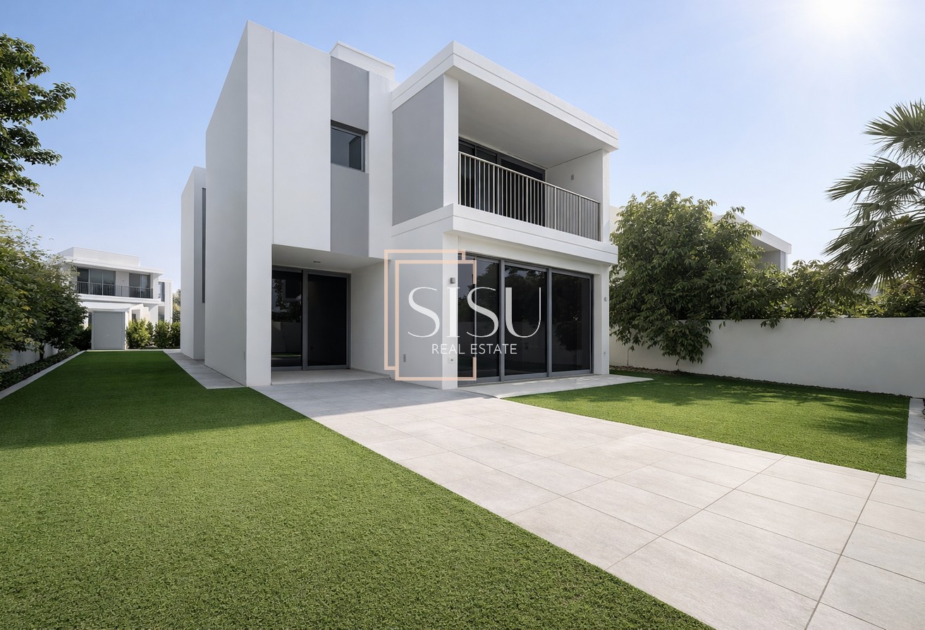 Corner | Vacant | Big Plot | Agents Excuse