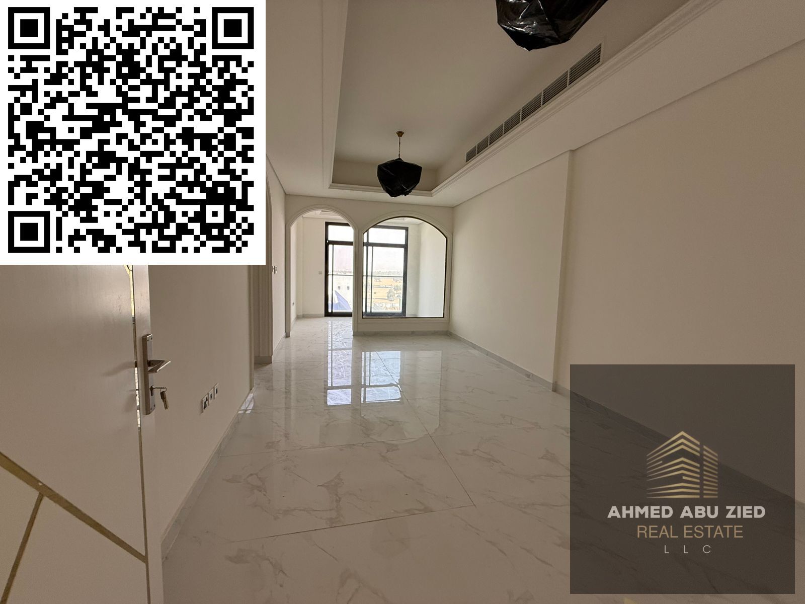 Experience luxury as the first resident of Hill 2 – an apartment with a majlis and hotel amenities.