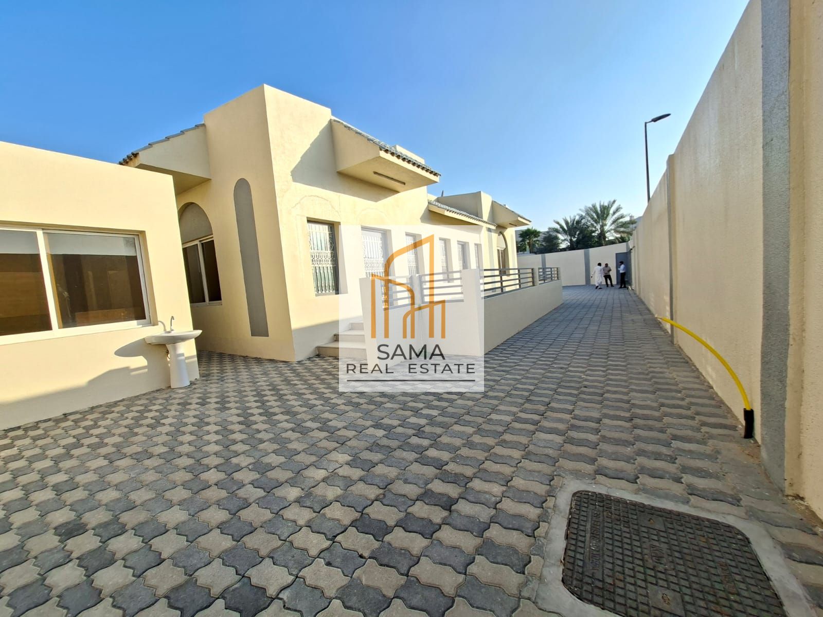 Limited offer Brand New 4 badrooms villa for Villa for rent in Al ramla Sharjah 120k