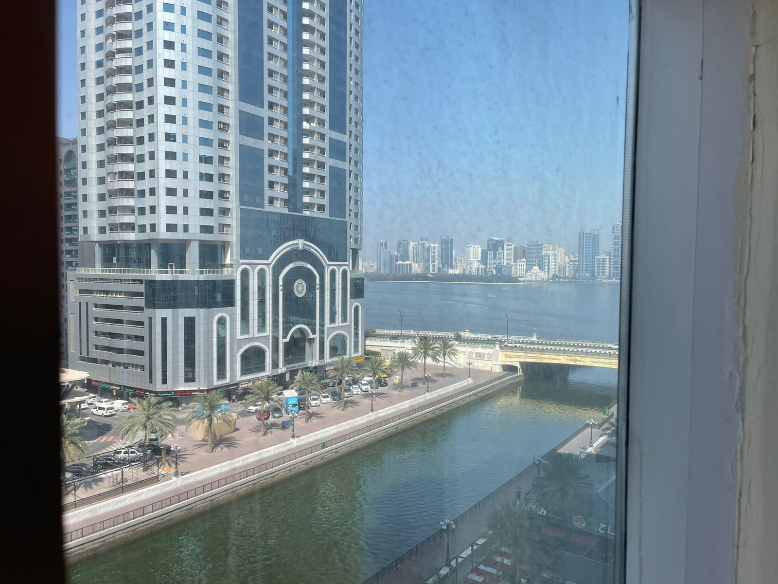 Beautiful 3 Bedrooms + Living Room with Sea View and Balcony. Spacious Layout Master Bedroom Built-in Wardrobes Modern Finishing Prime Location Close