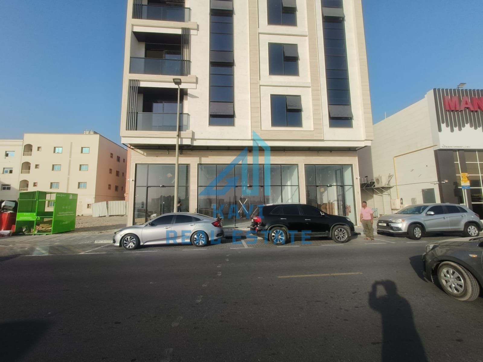Luxurious shop for Rent in mewaila commercial
