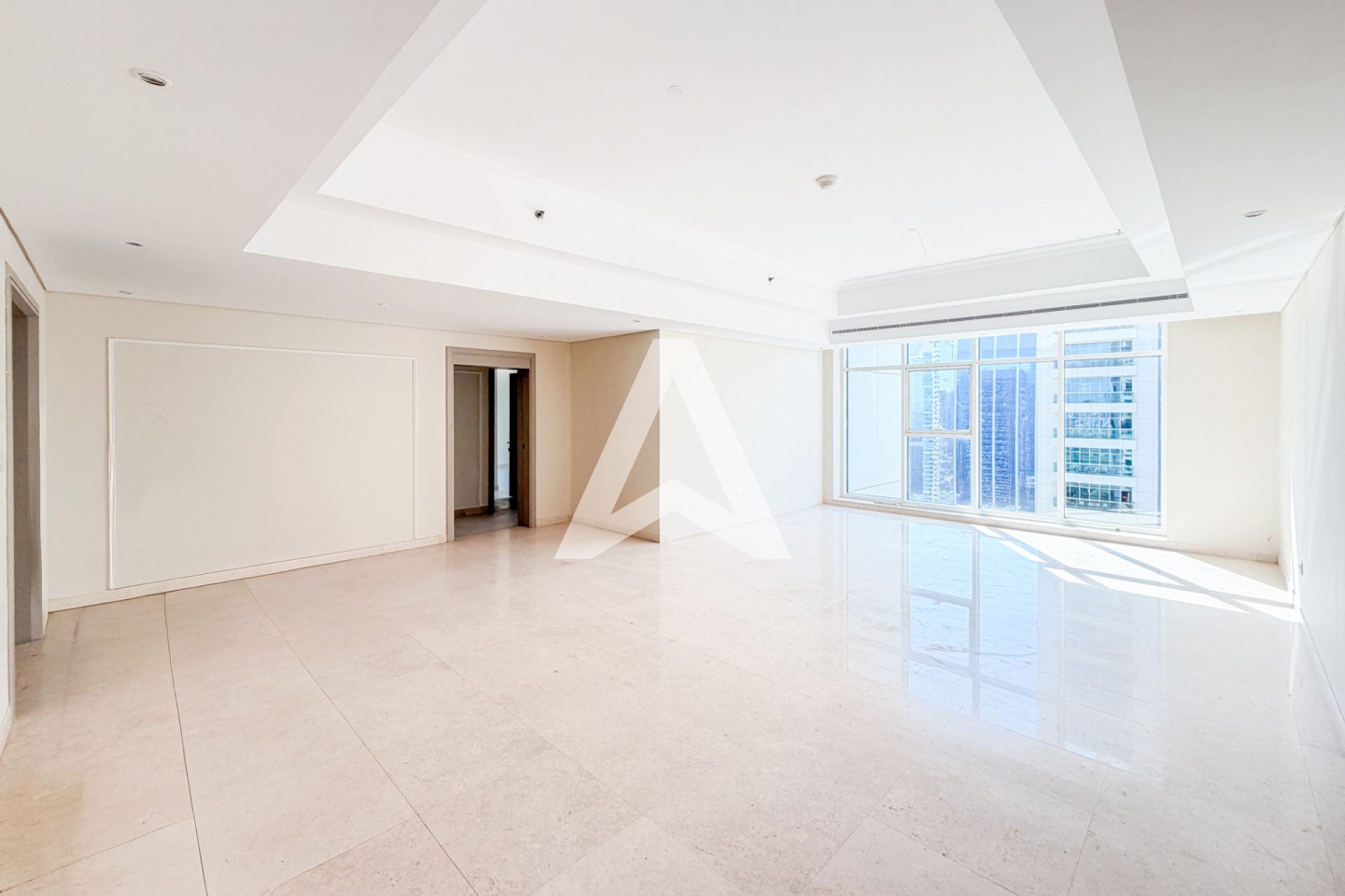 CLOSED KITCHEN|MAID ROOM|NEAR METRO|STUDY|VIEW