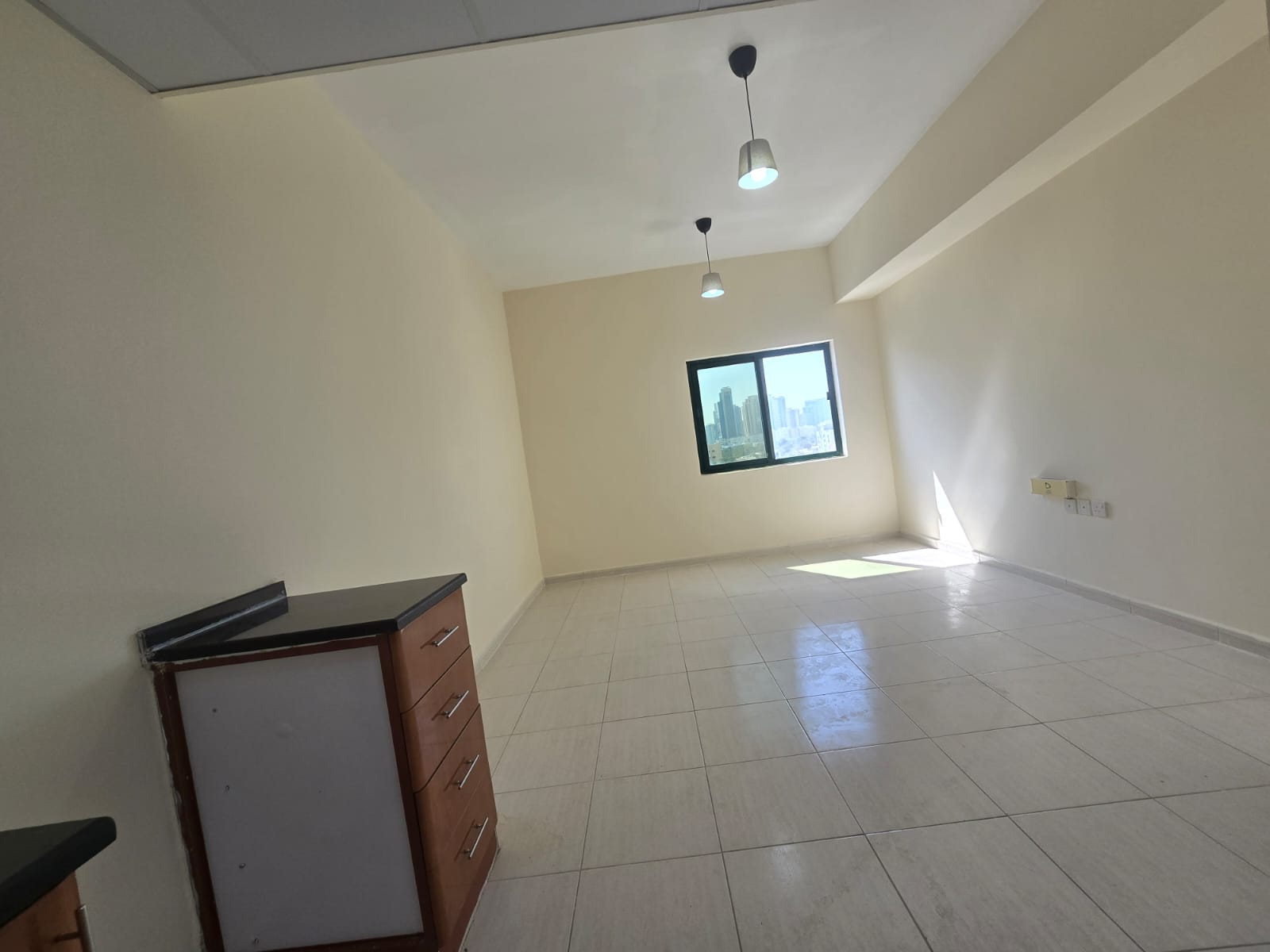Beautiful studios for annual rent in Al Rashidiya, in one of the best locations in Ajman. 21,000 AED payable i4n installments. Al Rashidiya, Ajman
