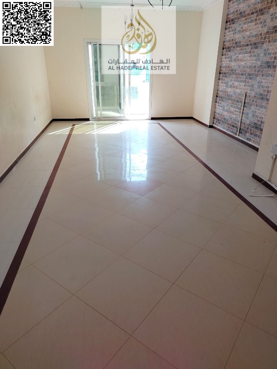 Annual rent in Ajman, Al Nuaimiya 2 area, next to Safeer Mall and Istanbul Market. The building is for families. The apartment has three bedrooms, a l