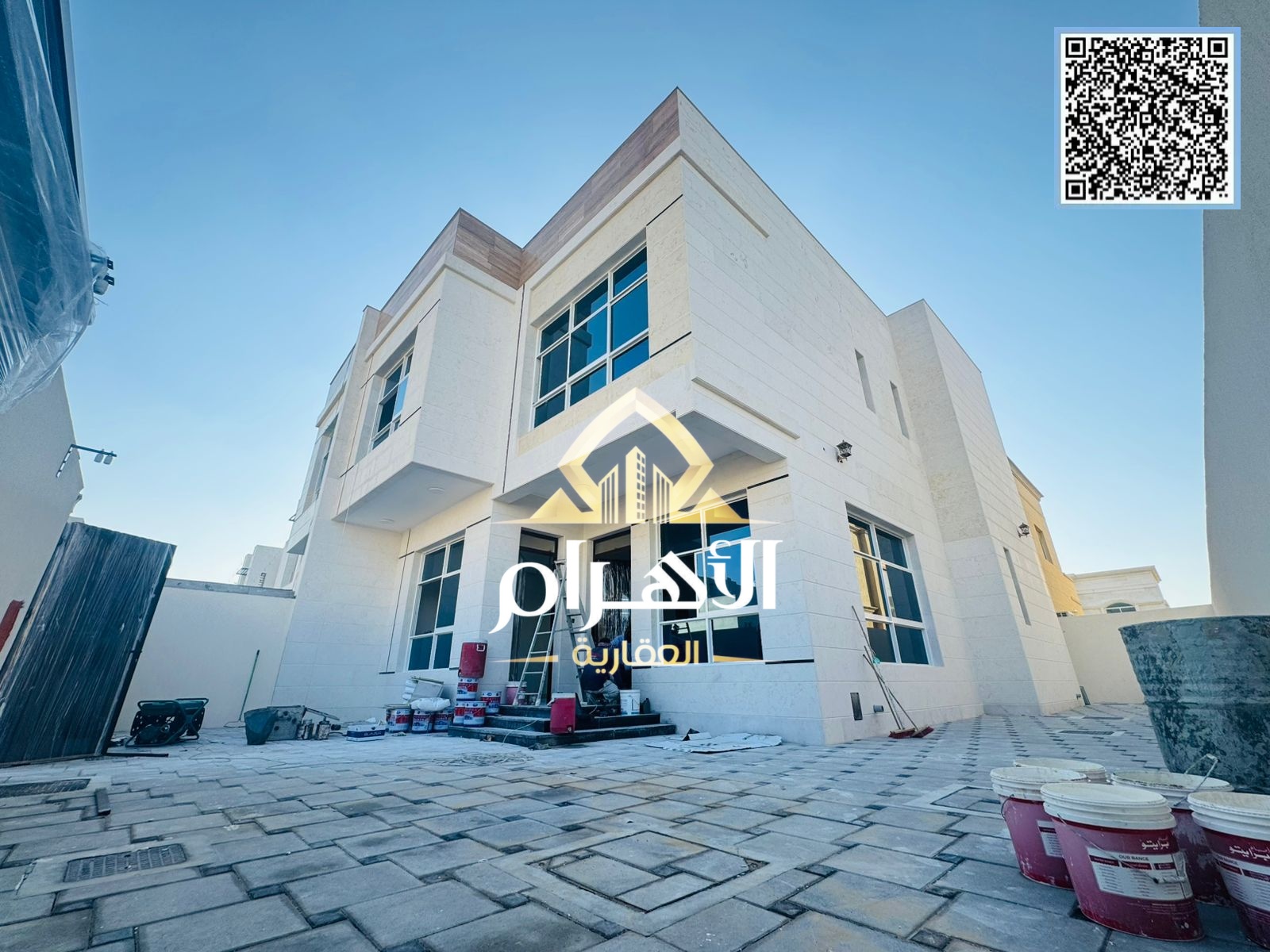 Villa for sale in Al Zahia, 3000 sq ft, 4 master bedrooms, majlis and living room, final price 1.4 million