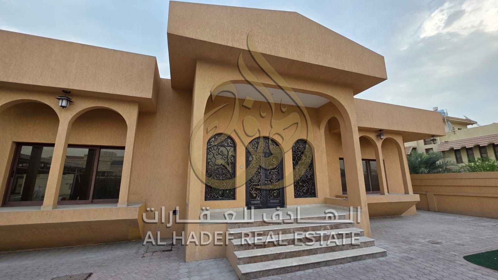 A special opportunity to own in the Falaj within the suburb of Raqqa - Emirate of Sharjah For sale a single-storey villa with an area of 8,000 squ