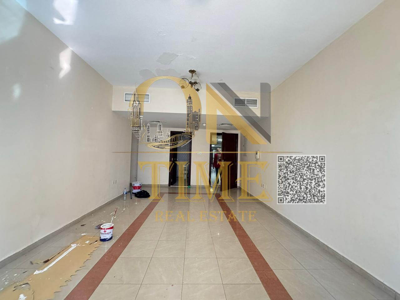 Prime location - Excellent finishes - Spacious areas - Separate kitchen - Built-in wardrobes - Close to services.