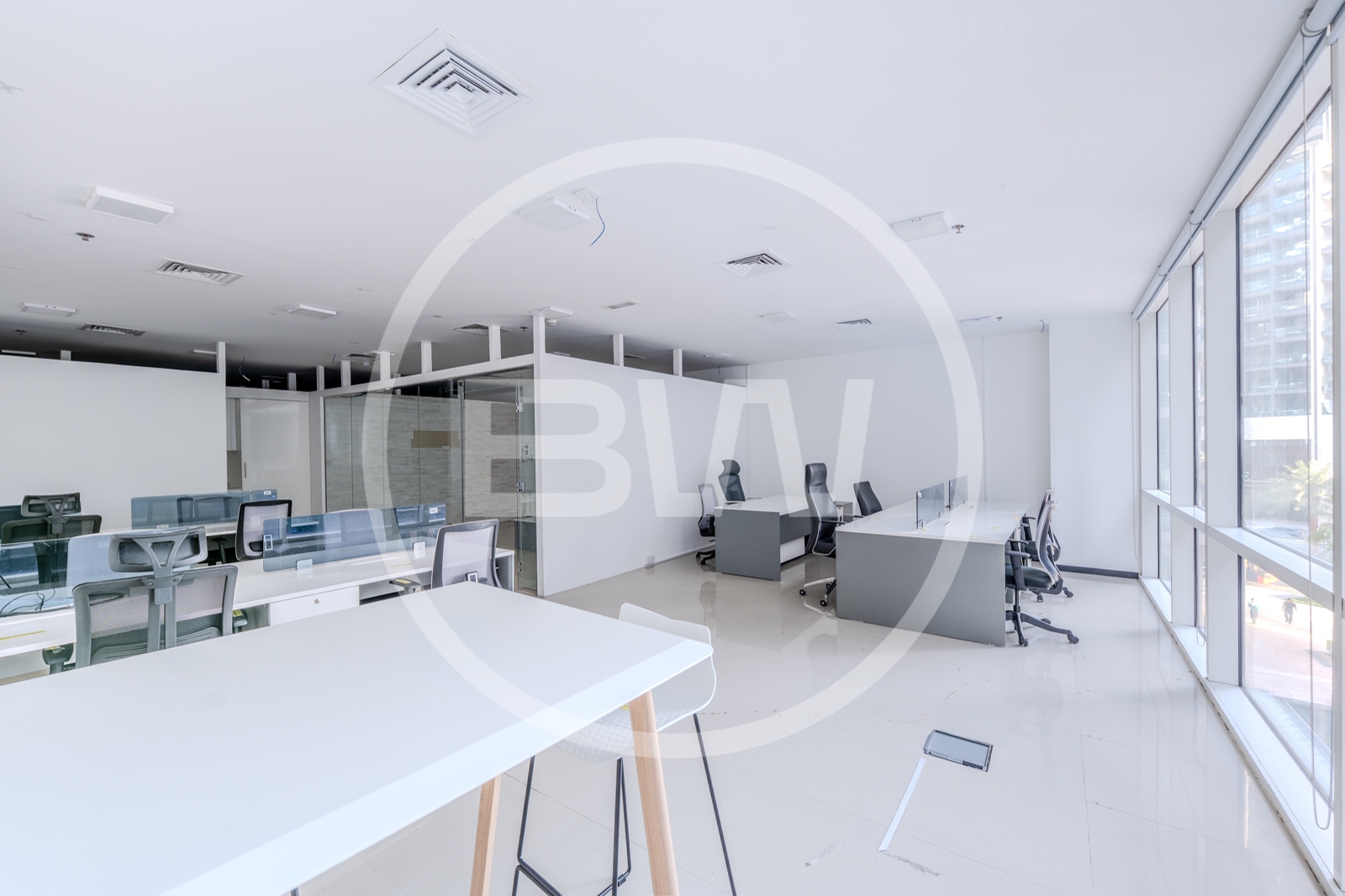 VACANT NOW | GRADE A | FITTED | 4 PARKING