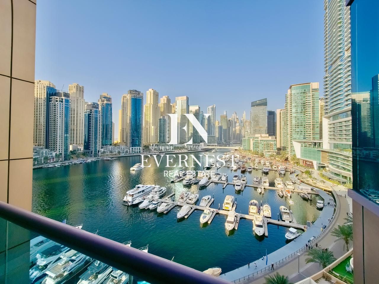 VACANT | MARINA VIEW | FULLY RENOVATED