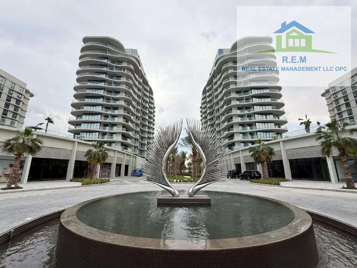 New Community / Low floor unit/ beach front