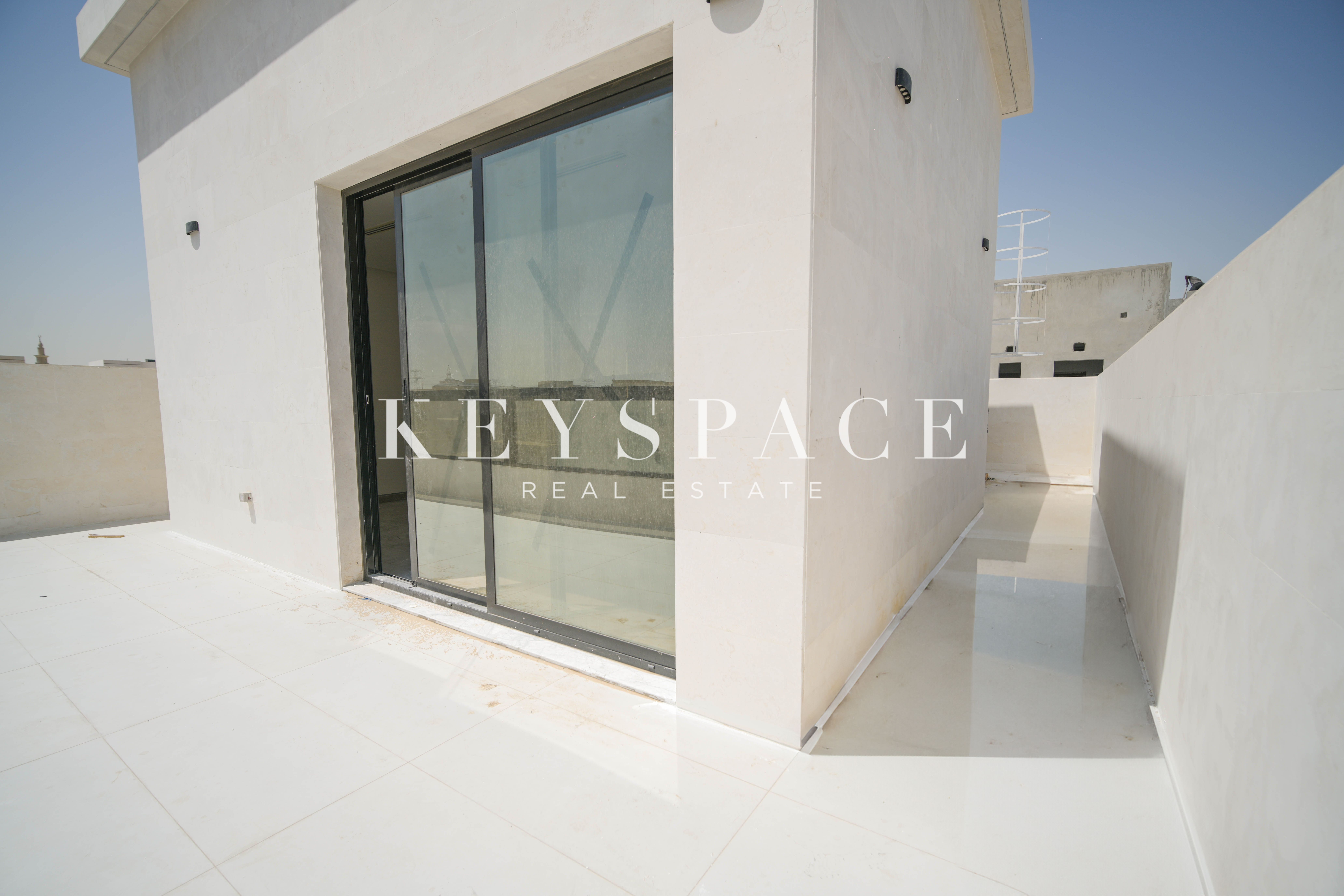 Iconic Address | Remarkable Residences in a Prime Setting