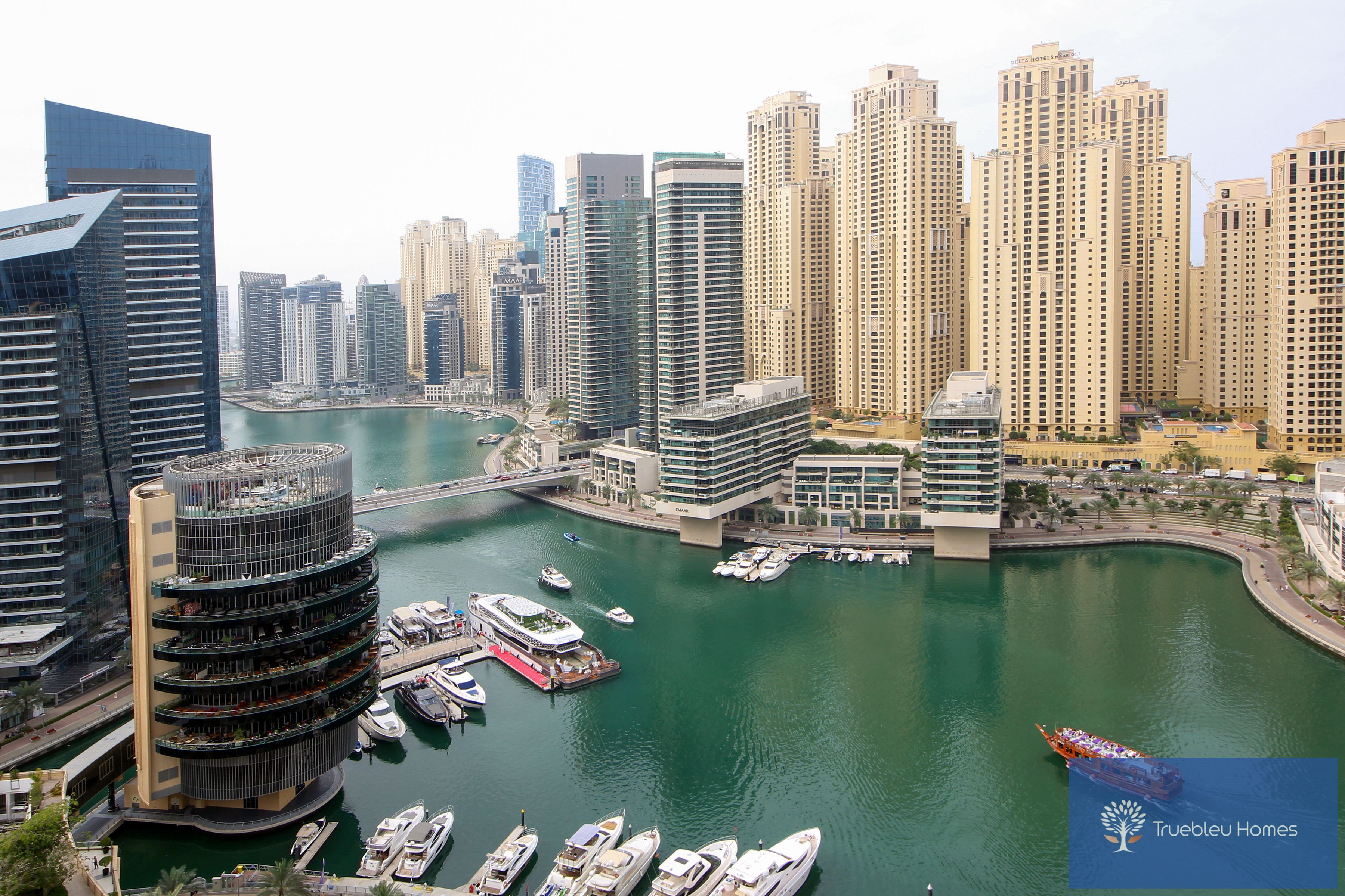 Waterfront Apartment in the 5 star JW Marriott || Next to Marina Mall
