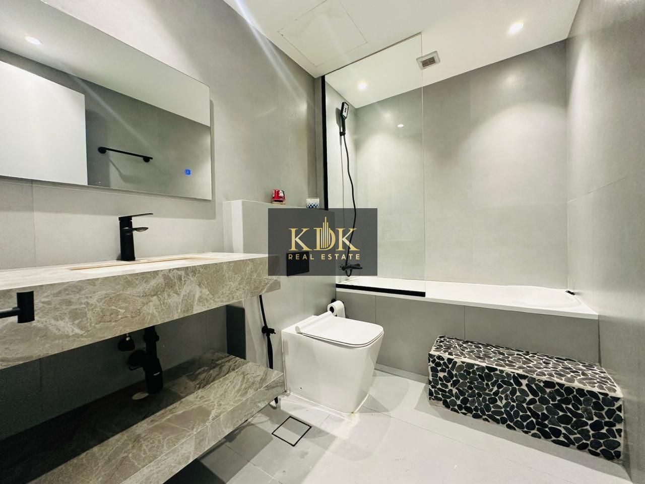 Park View | 4Br+maid | Prime Location